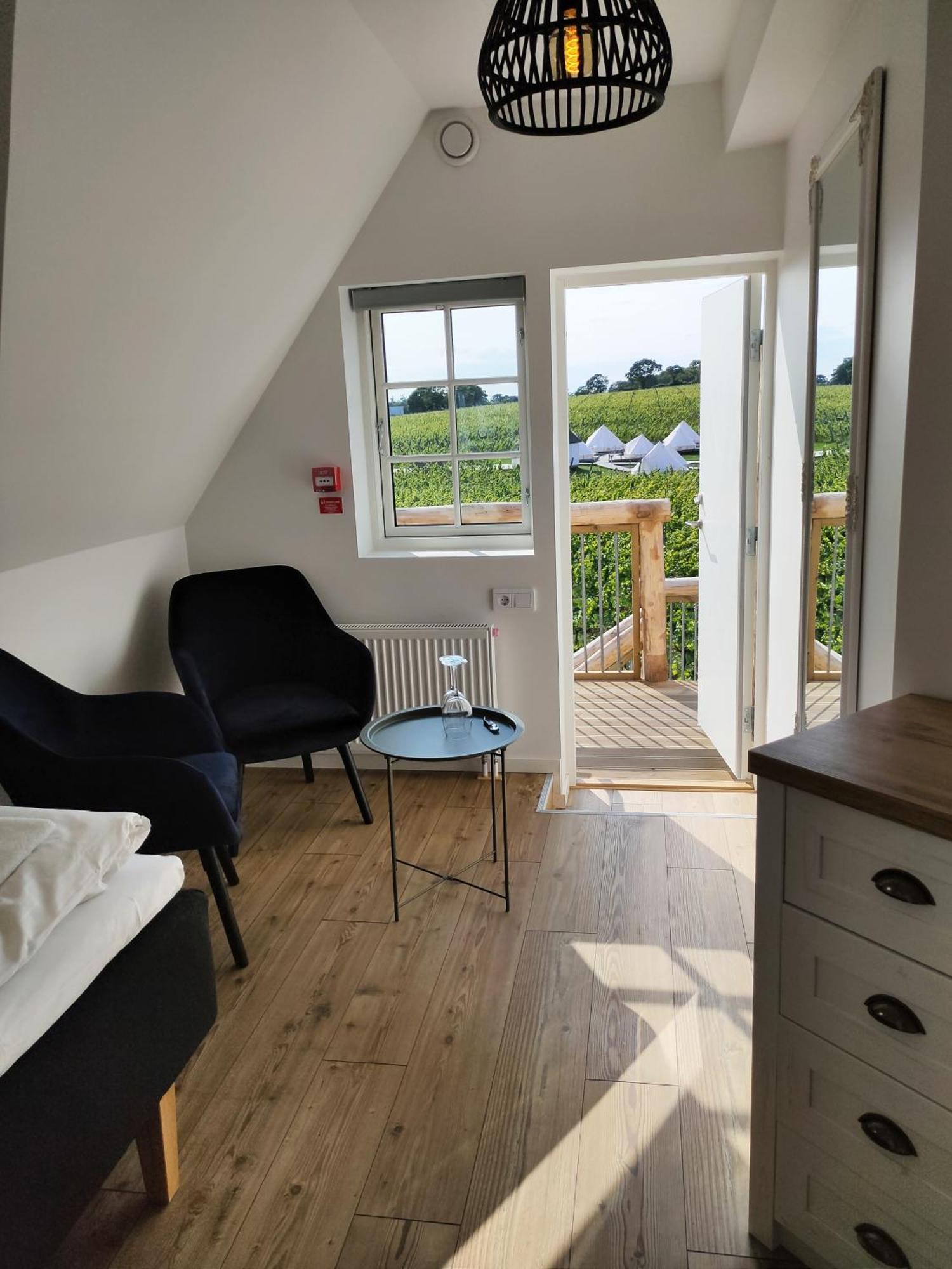Vingarden I Arild Hotel ภายนอก รูปภาพ