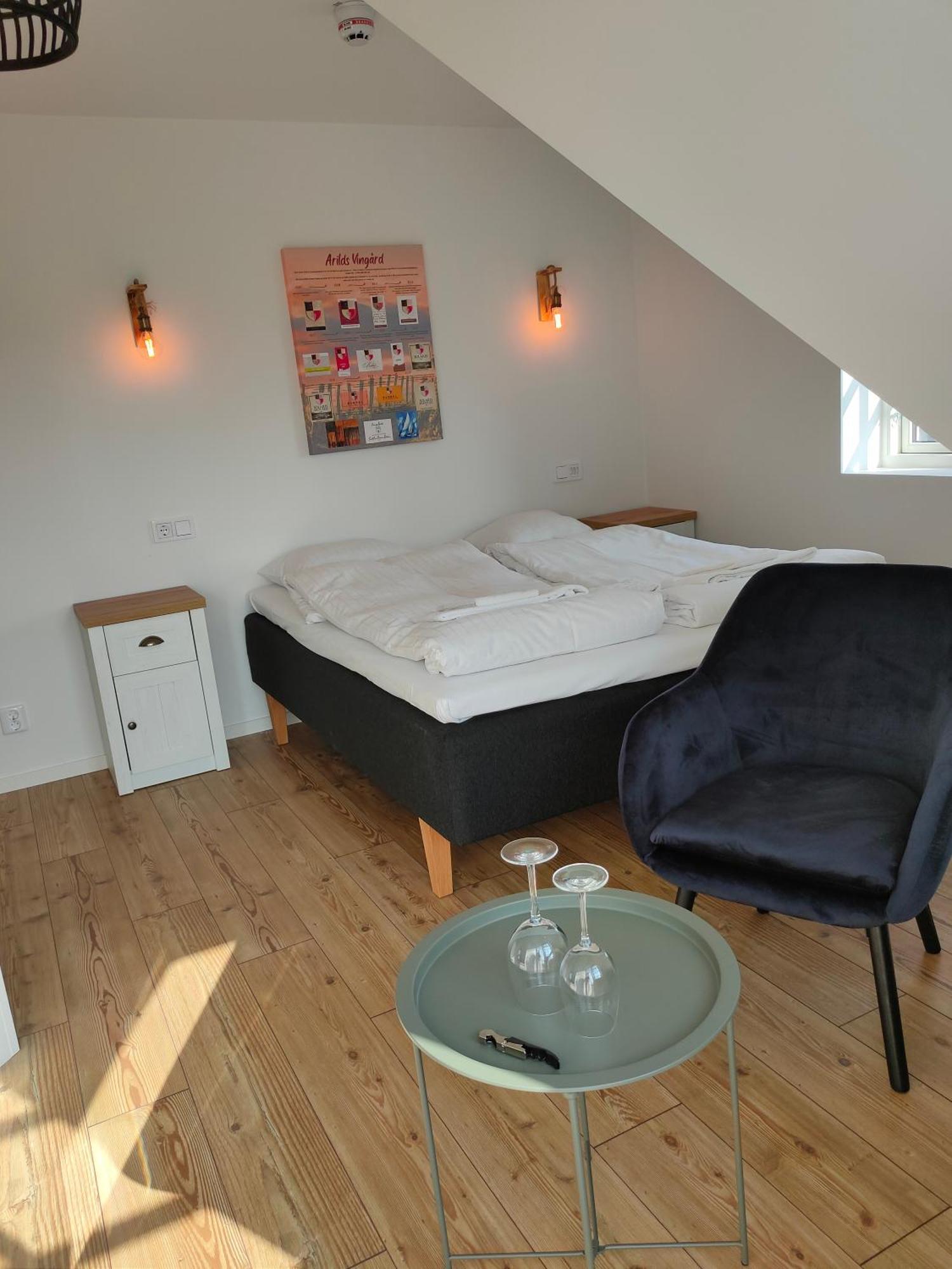 Vingarden I Arild Hotel ภายนอก รูปภาพ